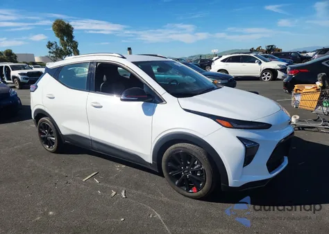 2023 Chevrolet Bolt Euv Lt z USA, uszkodzony, nr VIN 1G1FY6S02P4158564